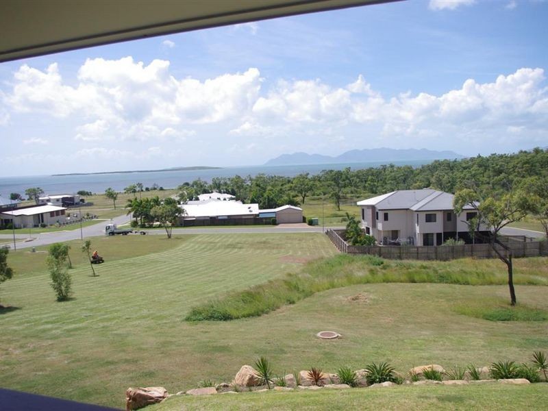 25 Links Road, Bowen QLD 4805