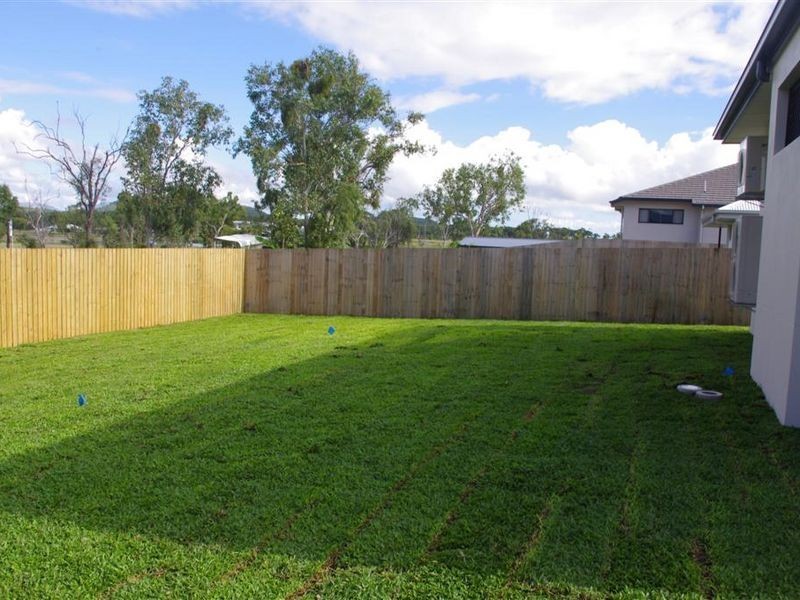 12 Fairway Drive, Bowen QLD 4805