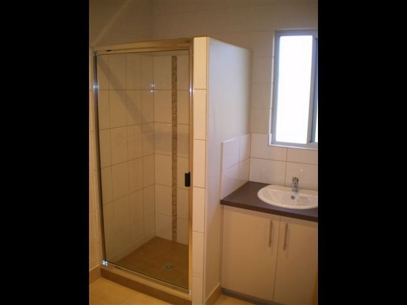 2/51 Leichhardt Street, Bowen QLD 4805