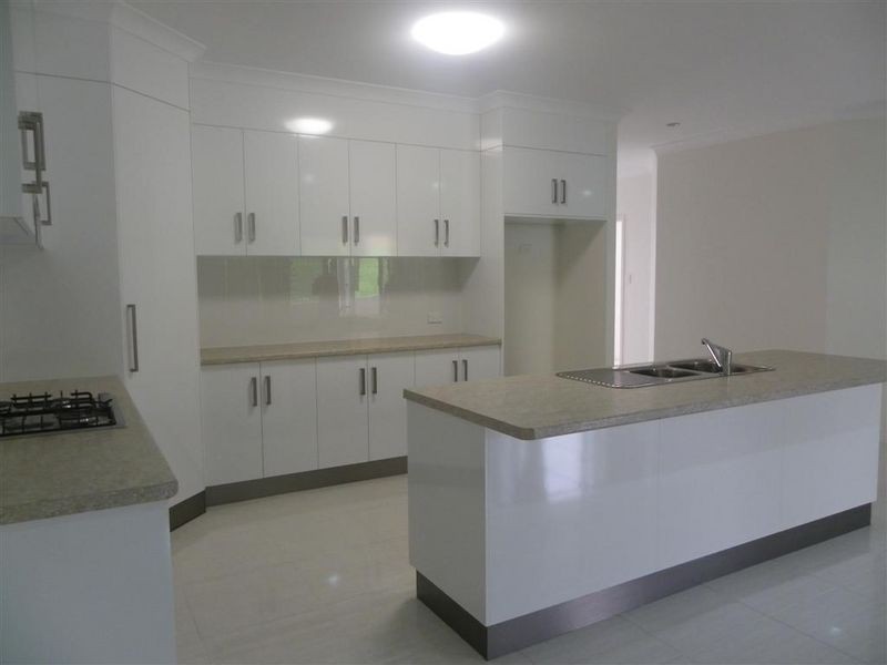 2 Pod Place, Bowen QLD 4805