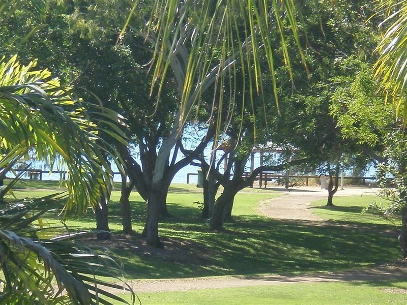 12/89 Horseshoe Bay Road, Bowen QLD 4805