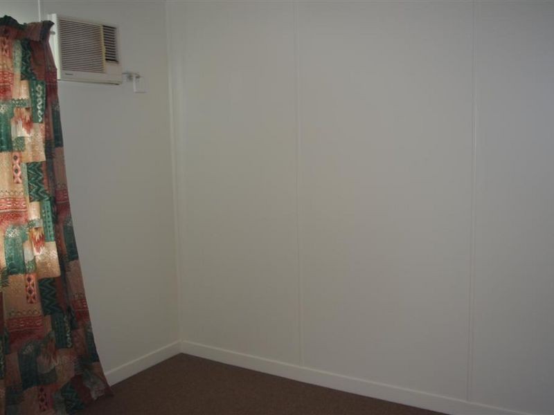 28 Lascelles Street, Bowen QLD 4805