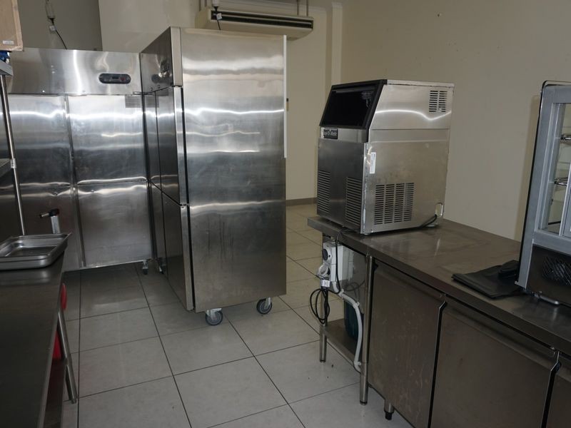 Shop 2/24 Livingstone Street, Bowen QLD 4805