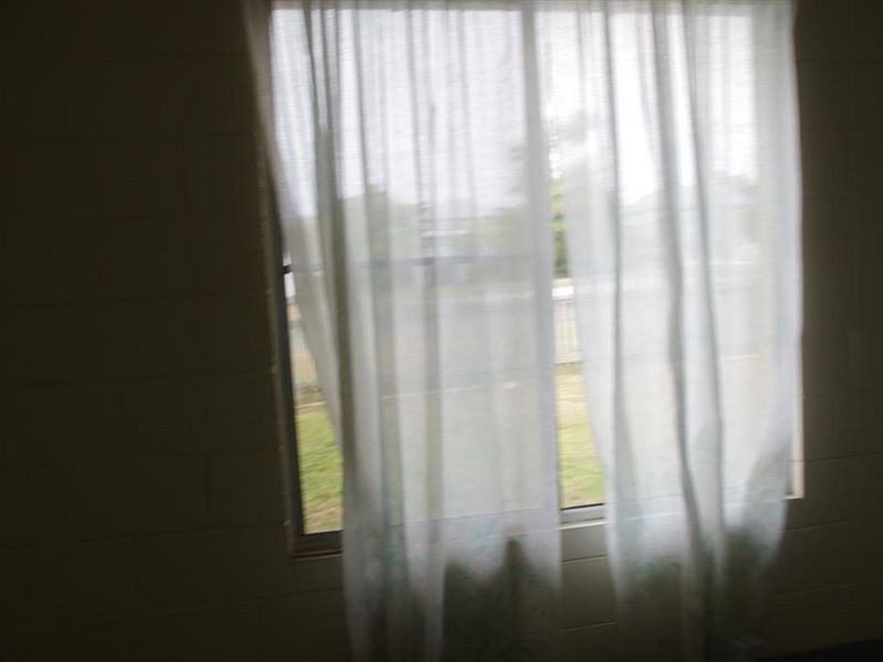 2/18 Poole Street, Bowen QLD 4805