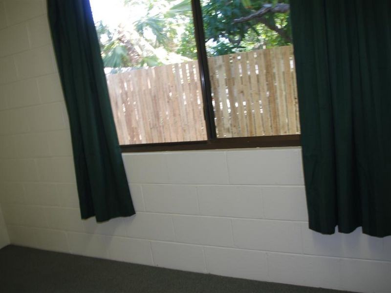 2/7 Brisbane Street, Bowen QLD 4805