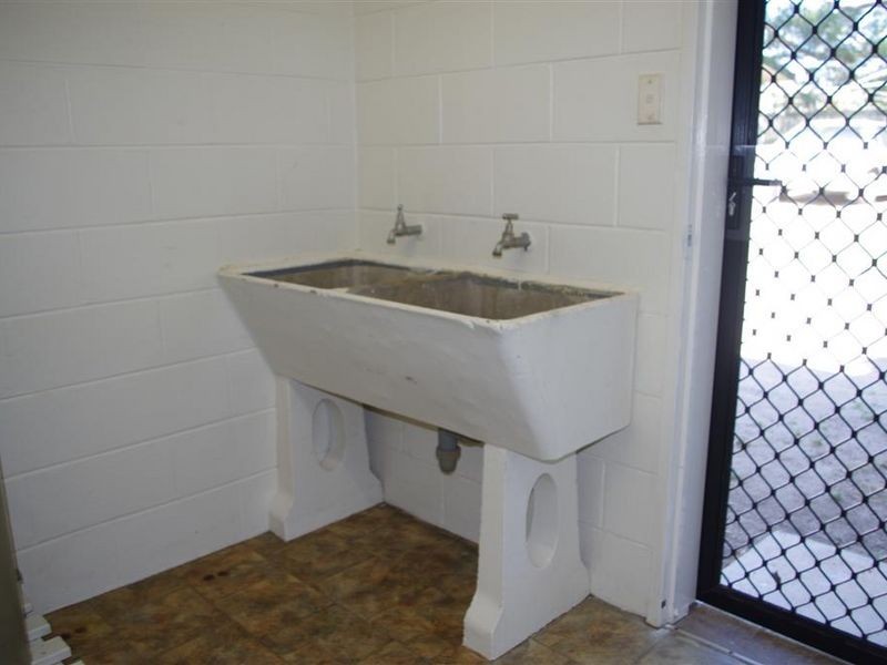 2/7 Brisbane Street, Bowen QLD 4805