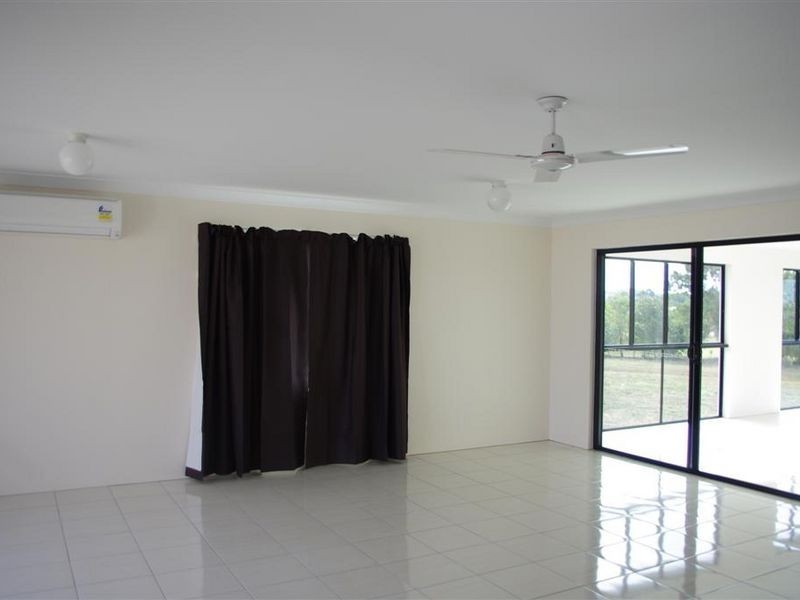 16 Silk Road, Bowen QLD 4805