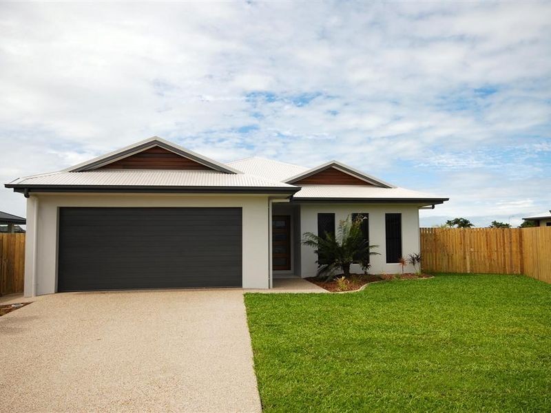 32 Lucinda Place, Bowen QLD 4805
