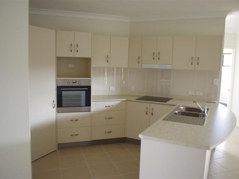 46 Scenic Crescent, Bowen QLD 4805