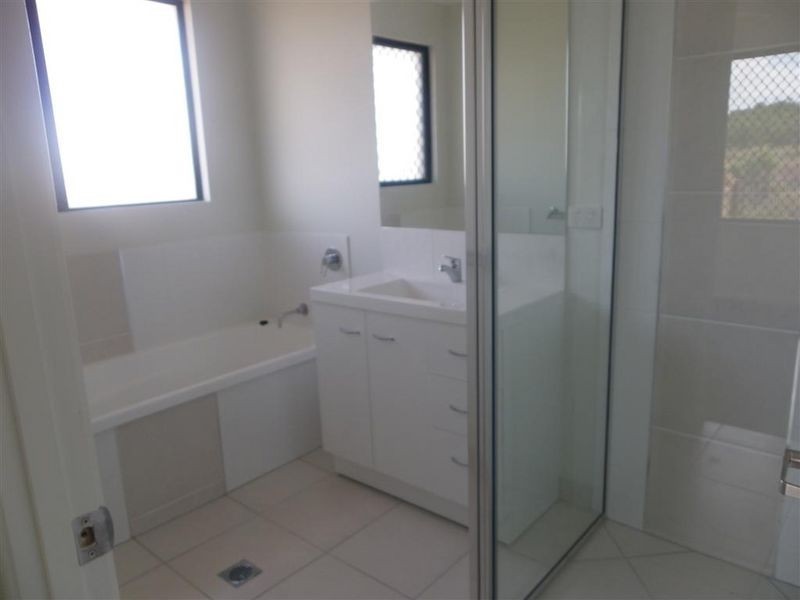 38 Scenic Crescent, Bowen QLD 4805