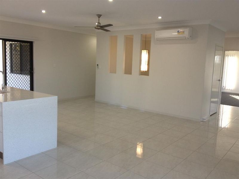9 Allan  Place, Bowen QLD 4805