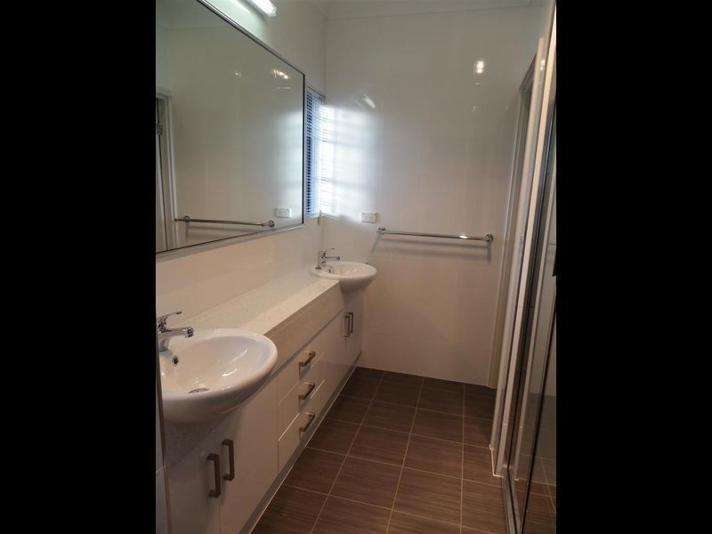 9 Allan  Place, Bowen QLD 4805