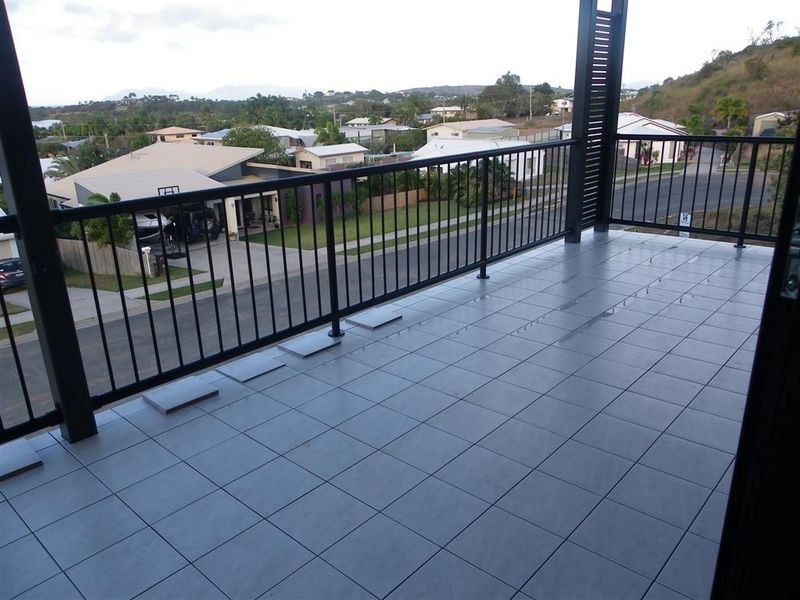 9 Allan  Place, Bowen QLD 4805