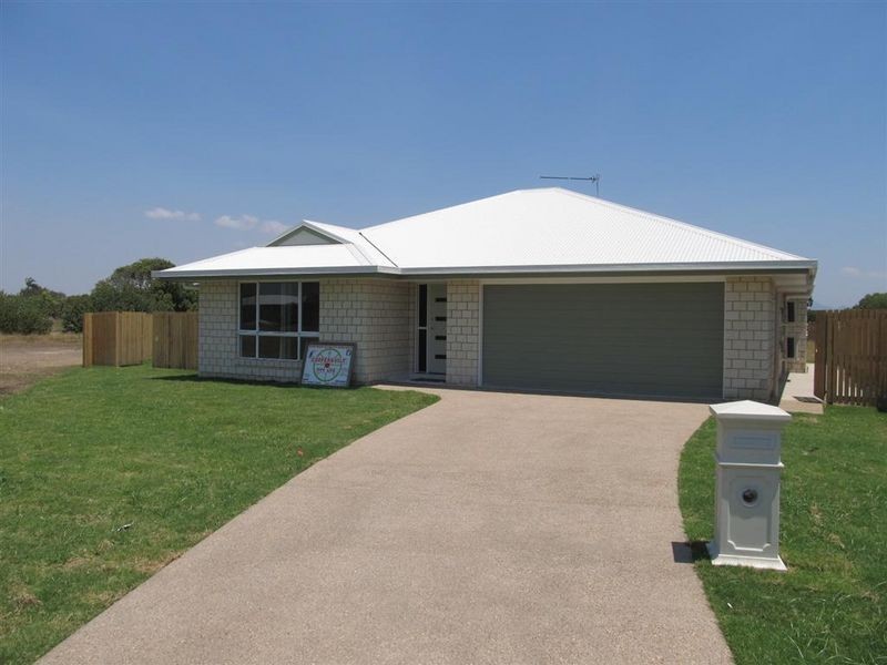 34 Lucinda Place, Bowen QLD 4805