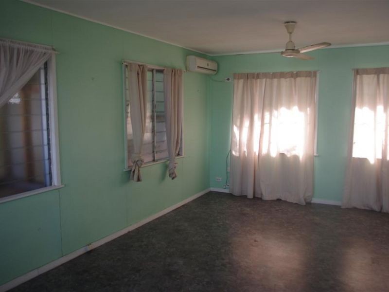 Tracey Street, Bowen QLD 4805
