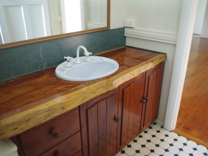 7 Hay Street, Bowen QLD 4805