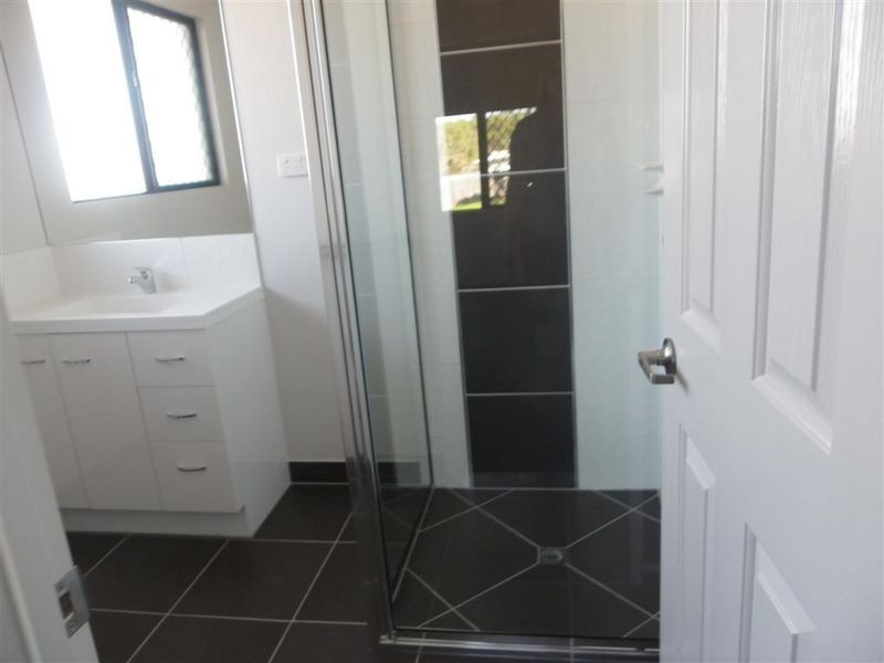 17 Sapphire Cresent, Bowen QLD 4805