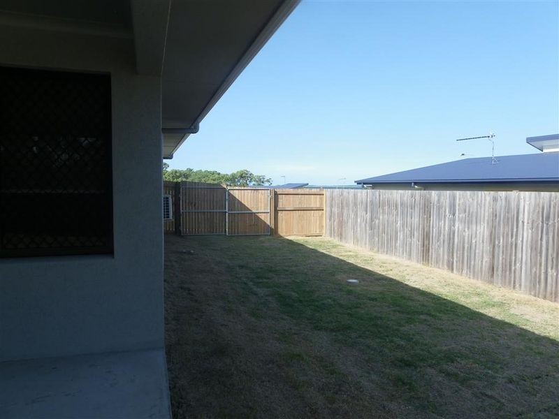 17 Sapphire Cresent, Bowen QLD 4805