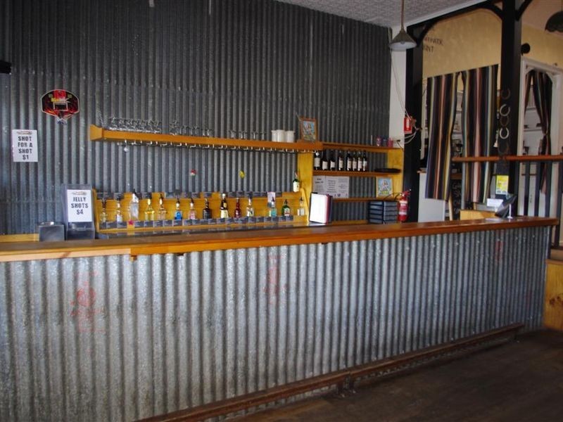 37 Herbert Street, Bowen QLD 4805