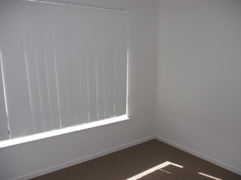 8 Seabreeze Close, Bowen QLD 4805