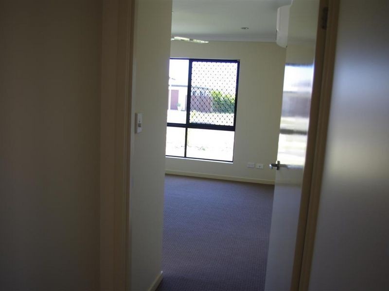 9A Lemon Grove, Bowen QLD 4805