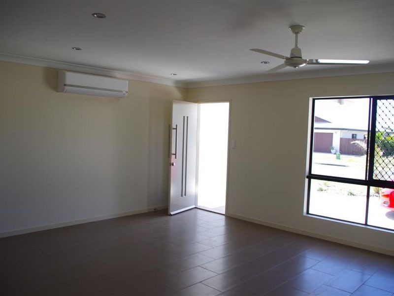 9A Lemon Grove, Bowen QLD 4805
