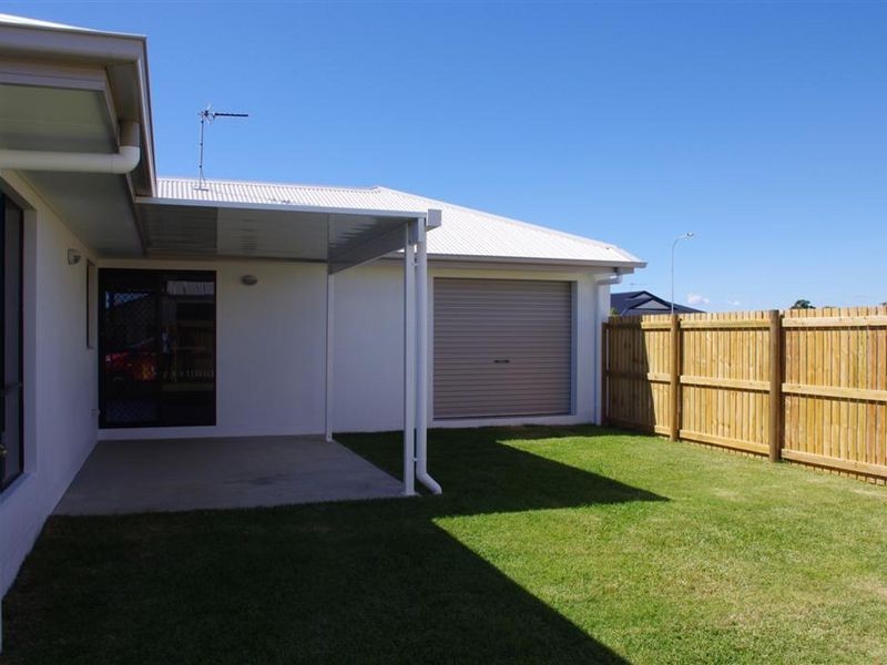9A Lemon Grove, Bowen QLD 4805