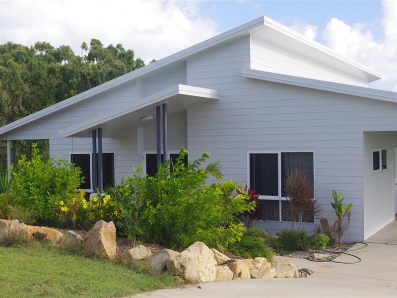 40 Fairway Drive, Bowen QLD 4805