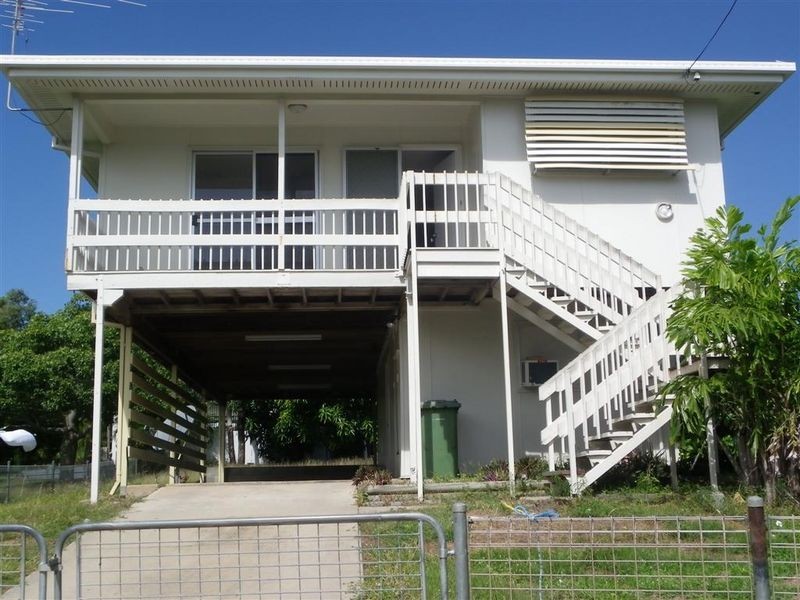 10 Salisbury Crescent, Bowen QLD 4805