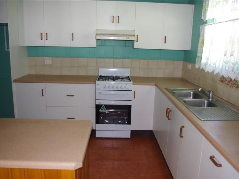 24 Casuarina Street, Bowen QLD 4805