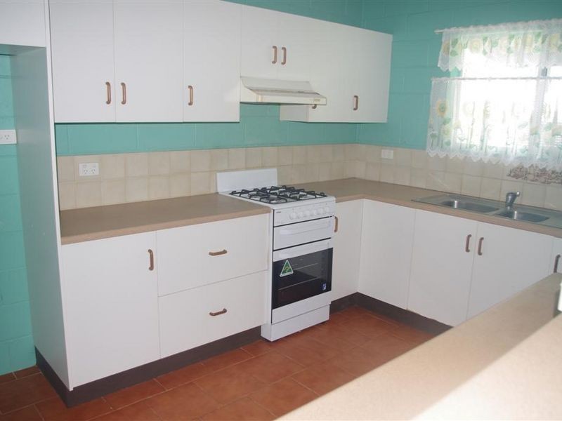 24 Casuarina Street, Bowen QLD 4805