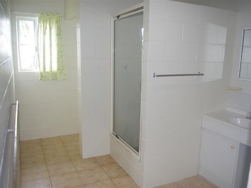 24 Casuarina Street, Bowen QLD 4805