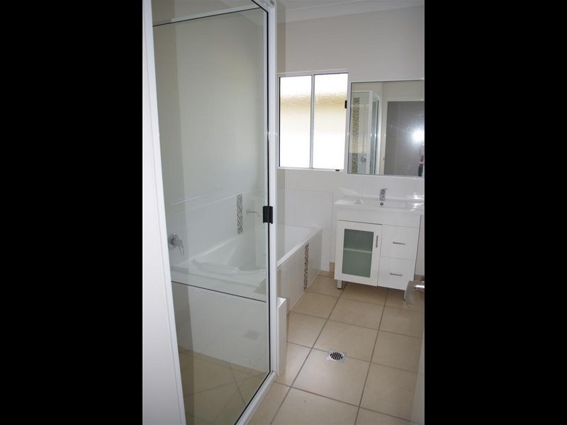 6 Third Close, Bowen QLD 4805