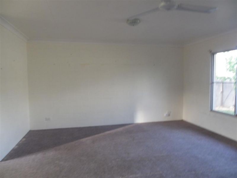 5/18 Poole Street, Bowen QLD 4805