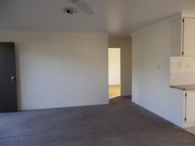 5/18 Poole Street, Bowen QLD 4805