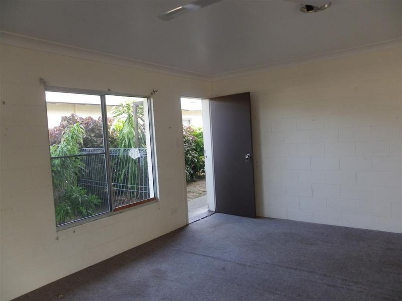 5/18 Poole Street, Bowen QLD 4805