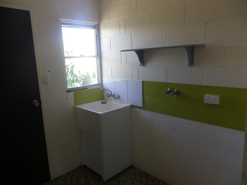 5/18 Poole Street, Bowen QLD 4805