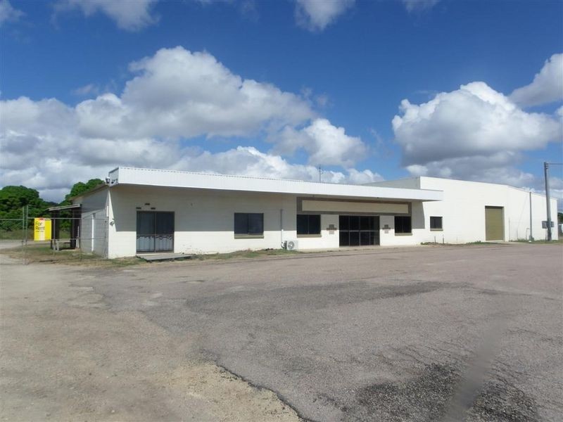 19101 Bruce Highway, Bowen QLD 4805