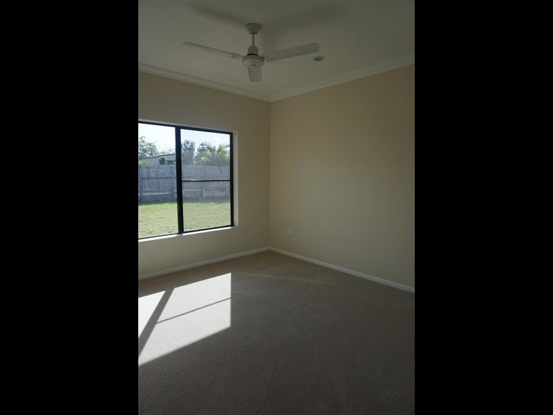 3 Ada Place, Bowen QLD 4805