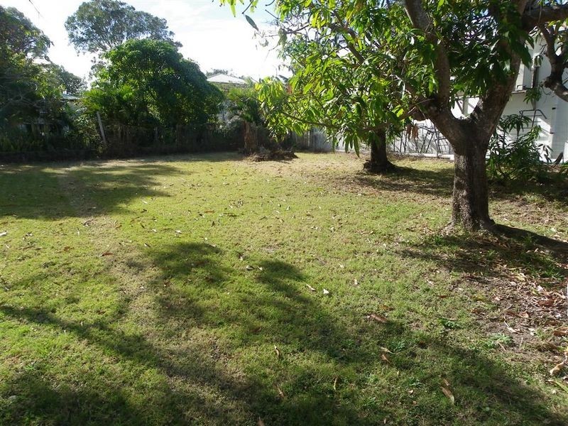 48 Powell Street, Bowen QLD 4805