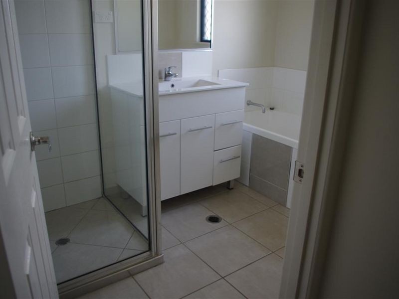 37 Seabreeze Crescent, Bowen QLD 4805