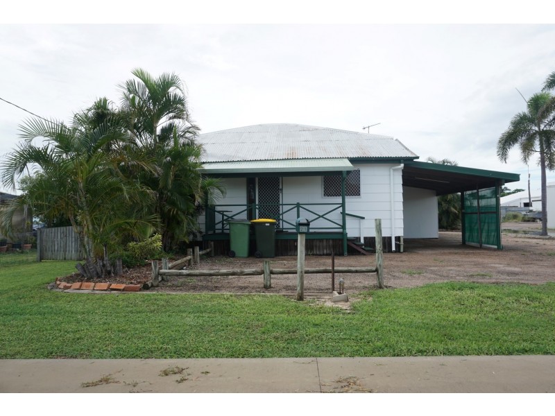 21 Williams Street, Bowen QLD 4805