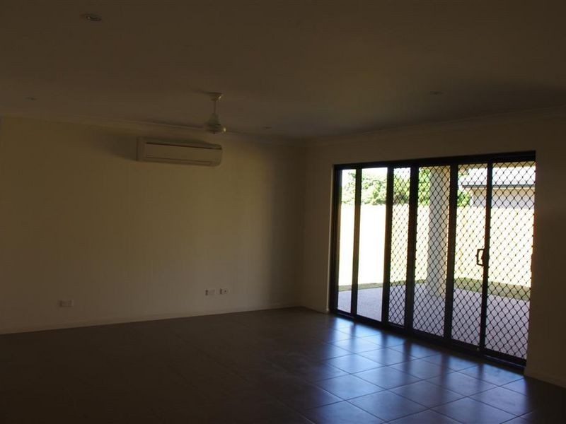 8 Harrison Court, Bowen QLD 4805