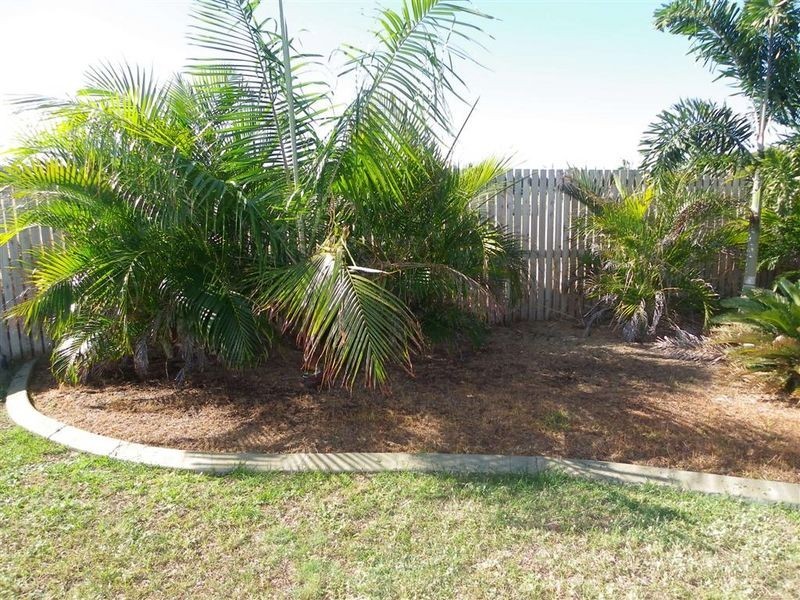 8 Harrison Court, Bowen QLD 4805