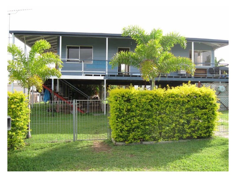53 Whyte Avenue, Bowen QLD 4805