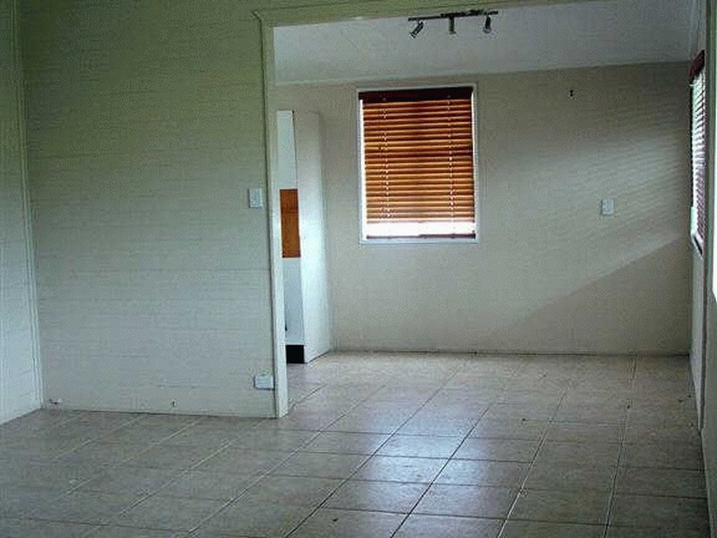 53 Whyte Avenue, Bowen QLD 4805