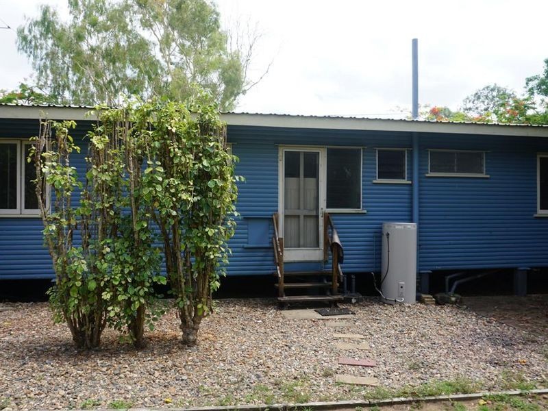 83 Horseshoe Bay Road, Bowen QLD 4805