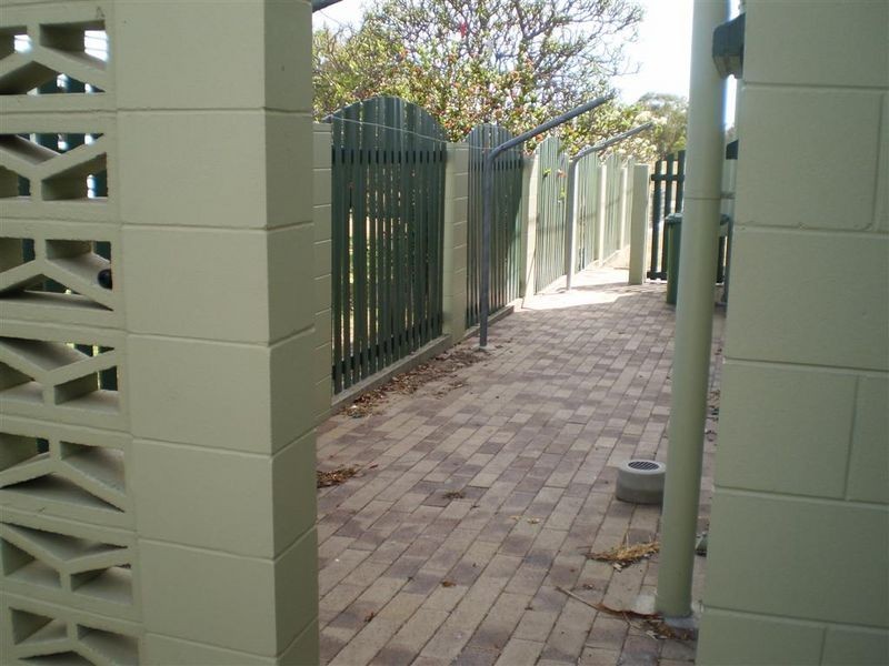 4/108 Herbert Street, Bowen QLD 4805