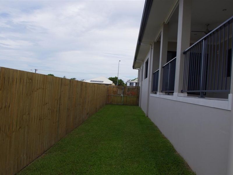16 Reynolds Street, Bowen QLD 4805