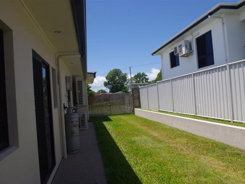 16 Reynolds Street, Bowen QLD 4805